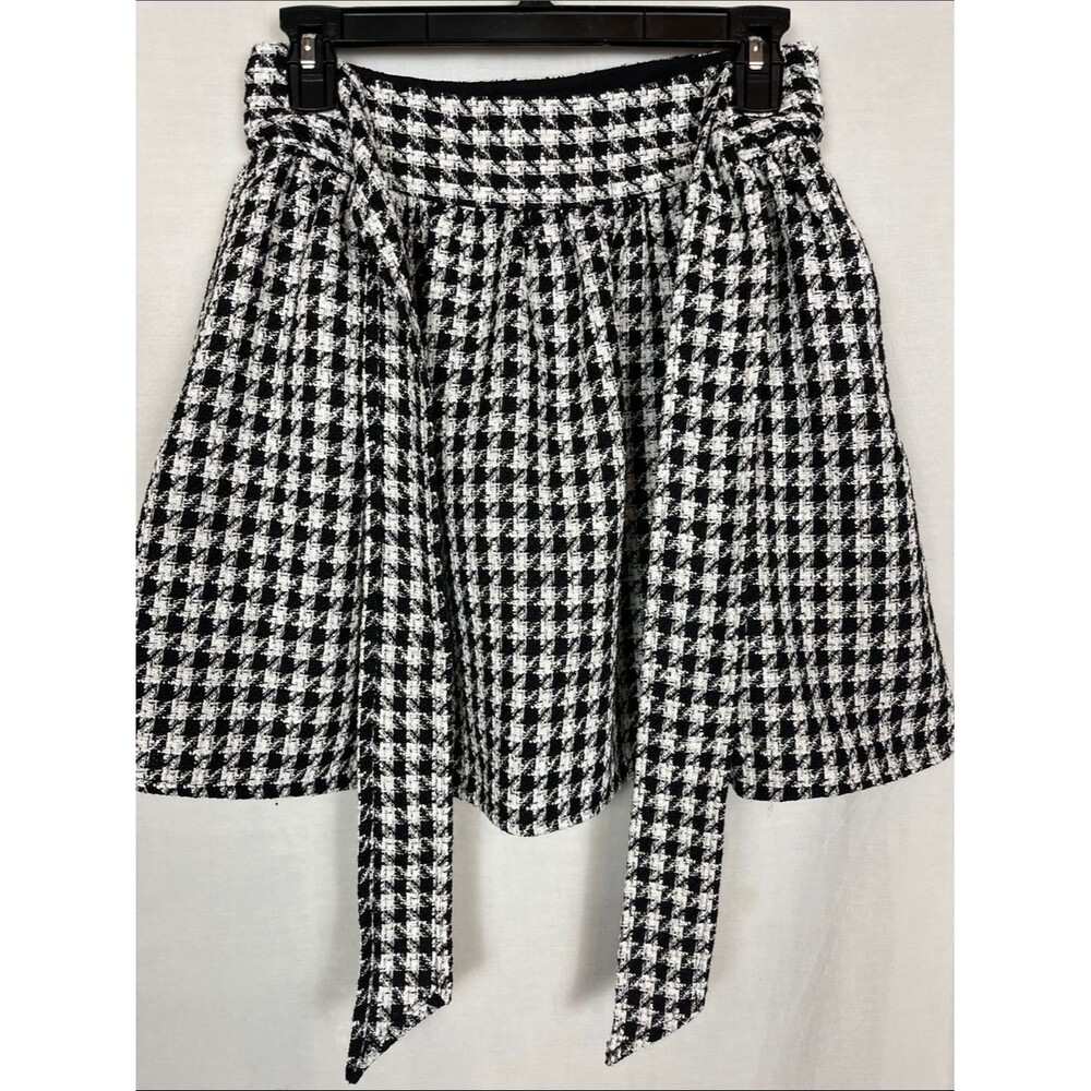 NWT Express Houndstooth Black and White Ruffle Skirt - Picture 4 of 8